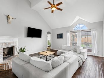 405  High Desert Drive 