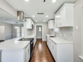 1850  College Parkway , Lewisville Texas 75077