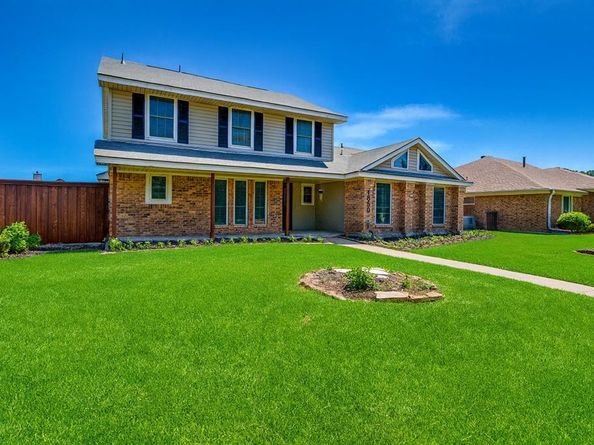 1850  College Parkway , Lewisville Texas 75077
