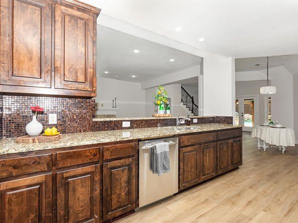 4410  Briargrove Lane , Dallas Texas 75287