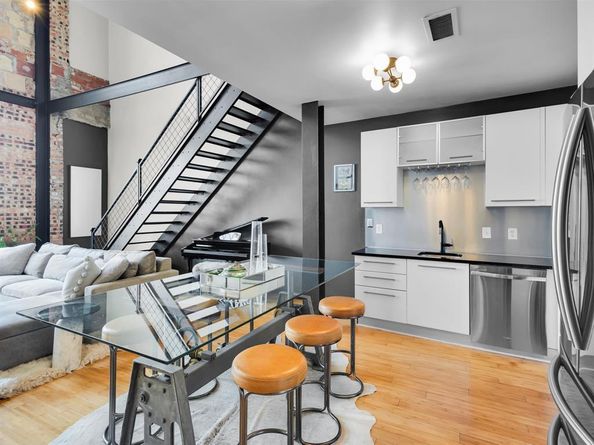 1122  Jackson Street  1103, Dallas Texas 75202