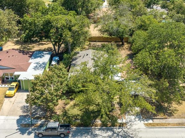 2442  Oates Drive , Dallas Texas 75228