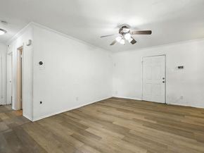 3528  Silverhill Drive , Dallas Texas 75241