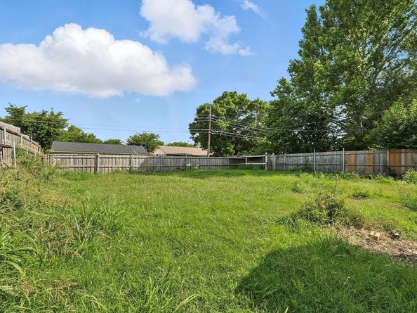 3528  Silverhill Drive , Dallas Texas 75241