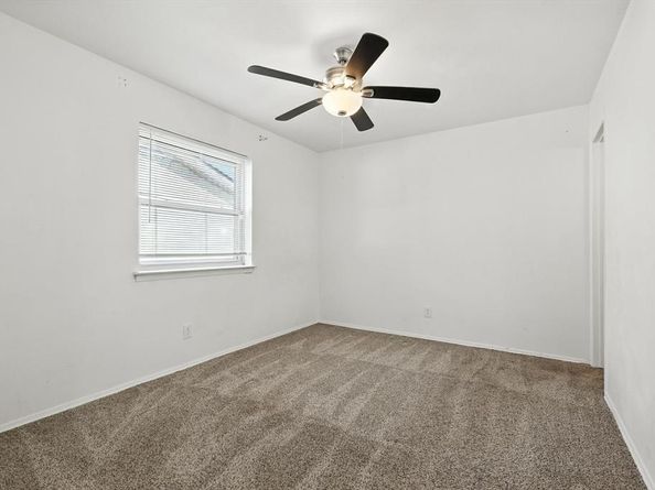 3528  Silverhill Drive , Dallas Texas 75241