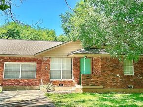 1125  Laguna Drive , Denton Texas 76209