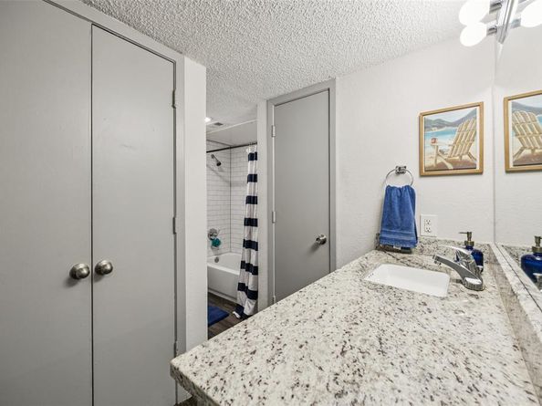 6050  Melody Lane  107, Dallas Texas 75231