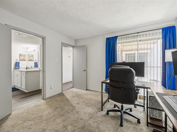 6050  Melody Lane  107, Dallas Texas 75231