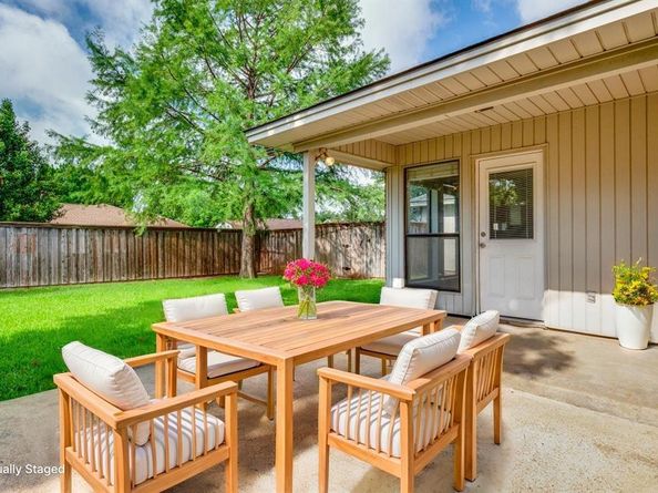 2126  Pueblo Drive , Carrollton Texas 75006