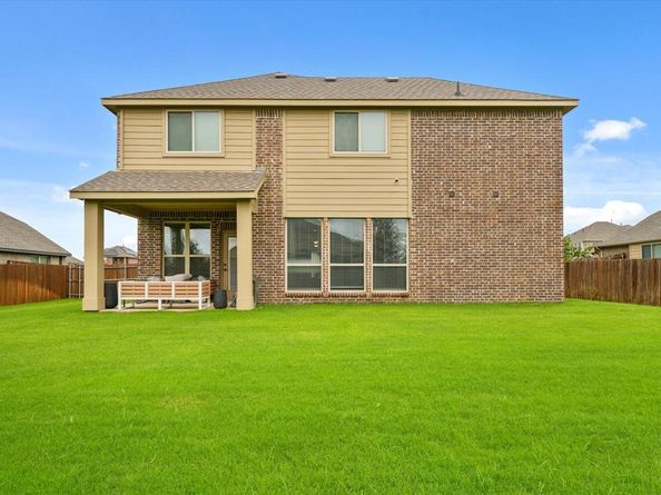 1156  Richard Pittmon Drive , DeSoto Texas 75115