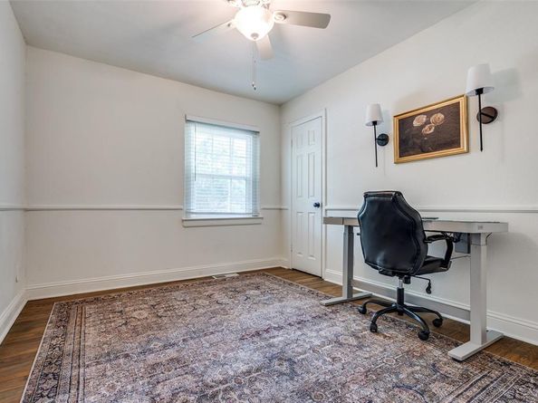 10225  Pinecrest Drive , Dallas Texas 75228