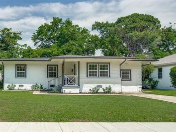 10225  Pinecrest Drive 