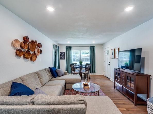 10225  Pinecrest Drive , Dallas Texas 75228