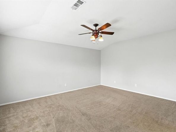 1056  Breeders Cup Drive , Fort Worth Texas 76179