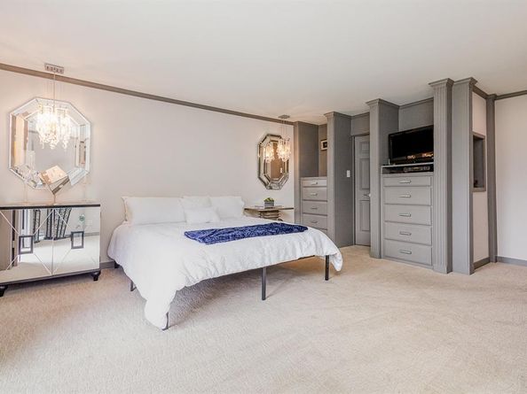 6141  Prestondell Court , Dallas Texas 75240