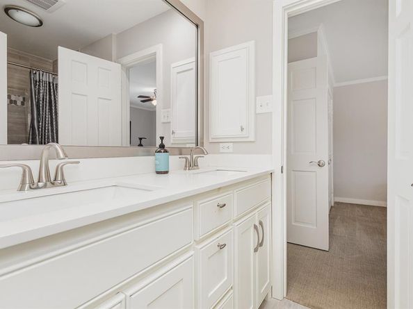 6141  Prestondell Court , Dallas Texas 75240