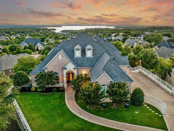 8800  Summit Point Court , Fort Worth Texas 76179