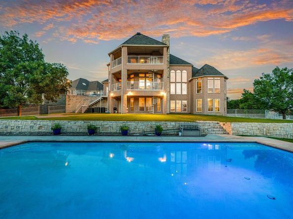 8800  Summit Point Court , Fort Worth Texas 76179