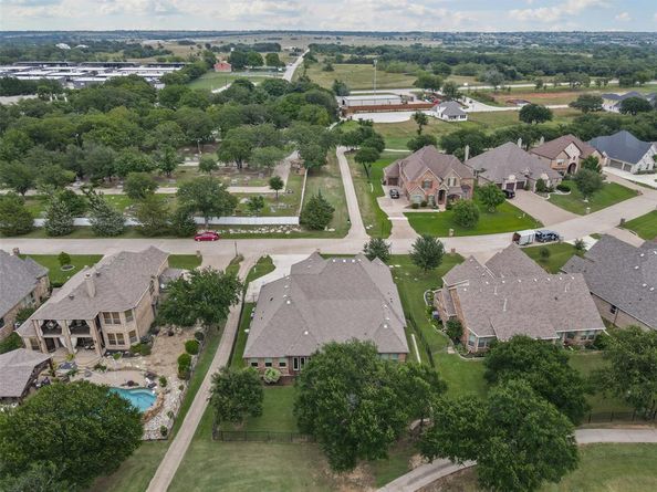 12341  Indian Creek Drive , Fort Worth Texas 76179