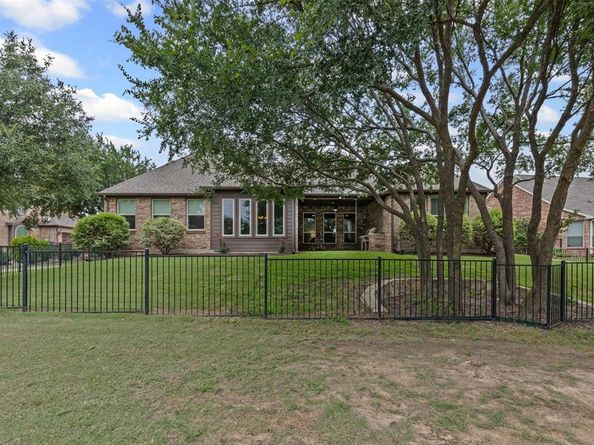 12341  Indian Creek Drive , Fort Worth Texas 76179