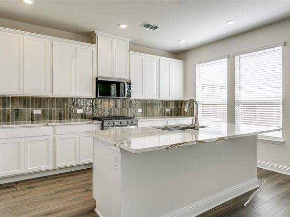 119  Rockwood Drive , Justin Texas 76247