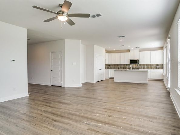 119  Rockwood Drive , Justin Texas 76247