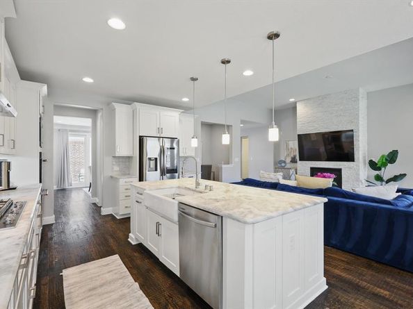 2417  Barton Creek Boulevard , The Colony Texas 75056