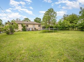 805  Bowie Street , Garland Texas 75040