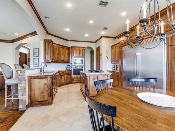 8813  Summit Point Court , Fort Worth Texas 76179