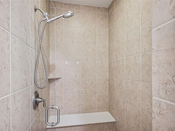 1425  10th Street , Argyle Texas 76226