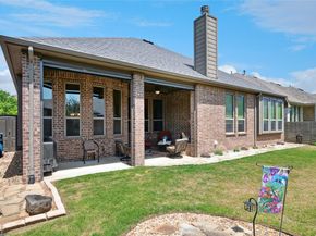 1425  10th Street , Argyle Texas 76226