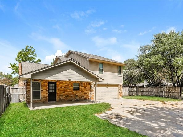 1  Roaring Creek Court , Trophy Club Texas 76262