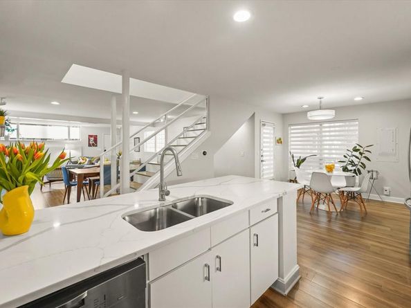 4231  Travis Street  29, Dallas Texas 75205
