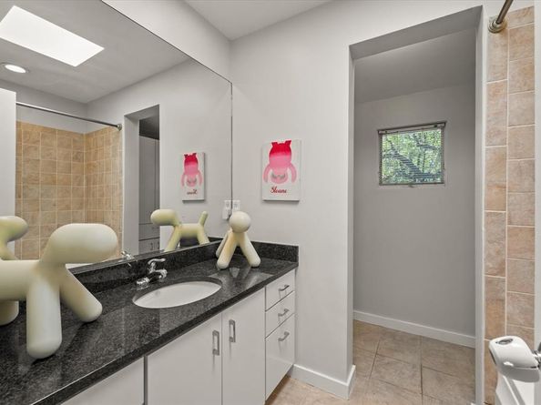 4231  Travis Street  29, Dallas Texas 75205
