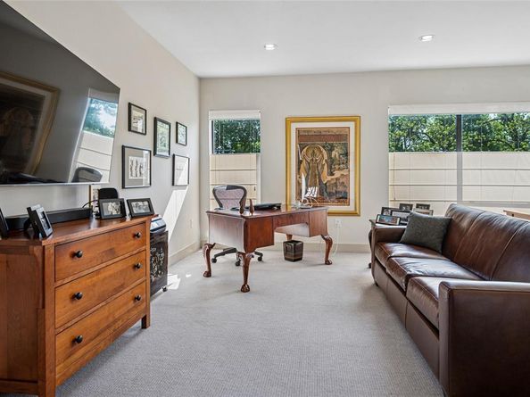 4111  Newton Avenue  32, Dallas Texas 75219