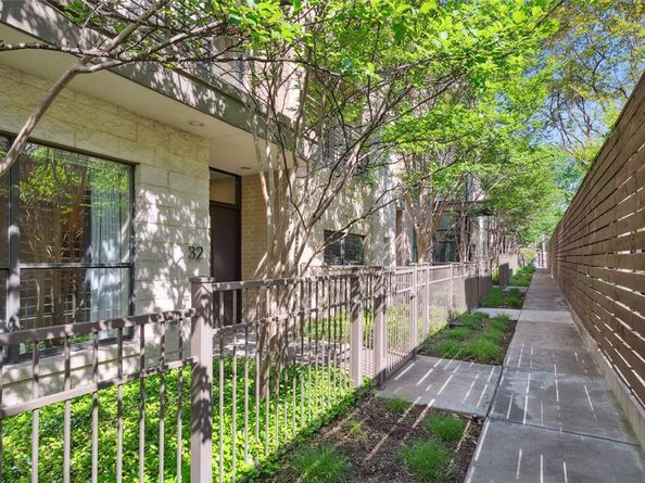 4111  Newton Avenue  32, Dallas Texas 75219