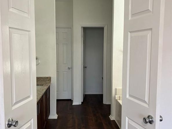 6546  Portside Ridge Ln Lane , Dallas Texas 75249