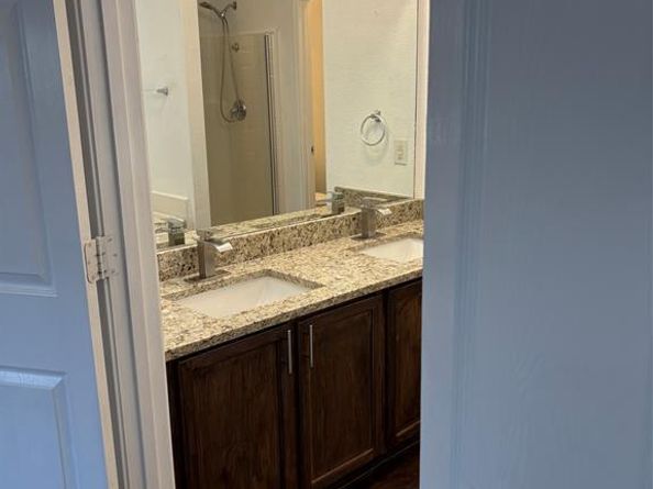 6546  Portside Ridge Ln Lane , Dallas Texas 75249