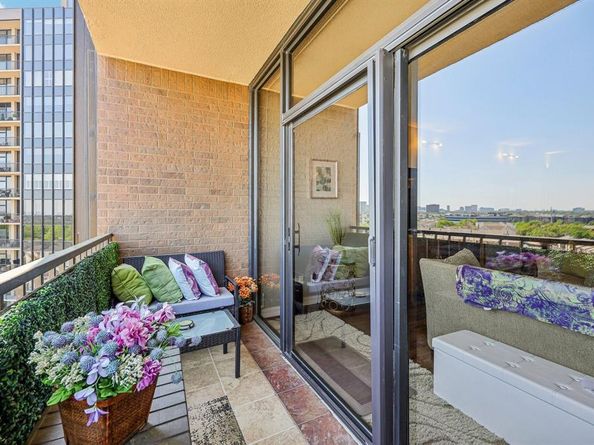 5200  Keller Springs Road  815, Dallas Texas 75248