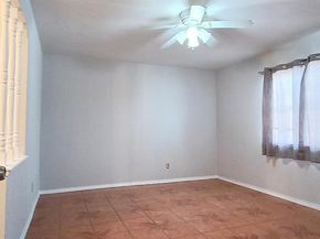 1113  Maydelle Lane , Garland Texas 75042