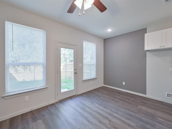 1716 E Powell Avenue , Fort Worth Texas 76104