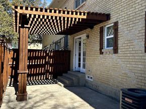 3616  Parkridge Drive  108, Dallas Texas 75234