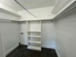 3616  Parkridge Drive  108, Dallas Texas 75234