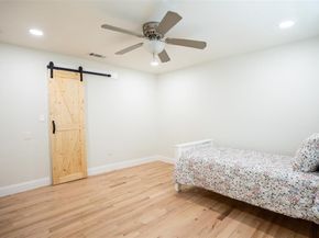 1606  Denver Avenue , Fort Worth Texas 76164