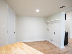 1606  Denver Avenue , Fort Worth Texas 76164