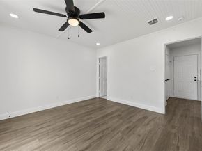 3958  Valentine Street , Fort Worth Texas 76107