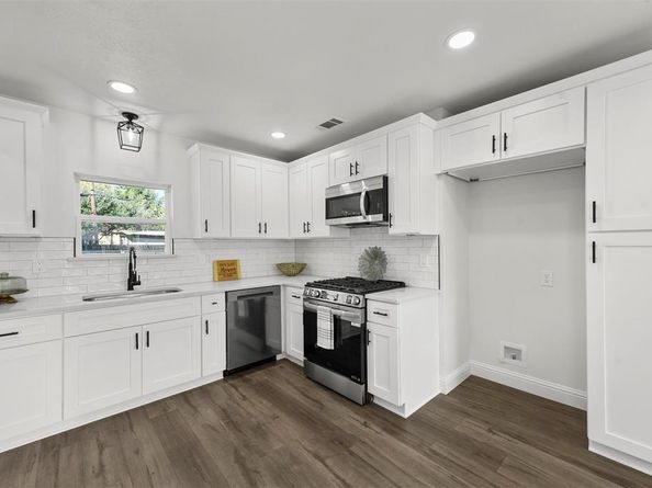 3958  Valentine Street , Fort Worth Texas 76107