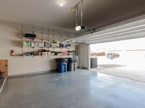 1889  Melinda Lane , Farmers Branch Texas 75234