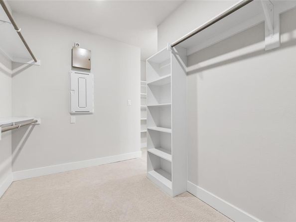 625 N Tyler Street  402, Dallas Texas 75208