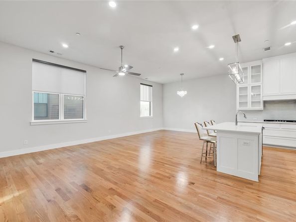 625 N Tyler Street  402, Dallas Texas 75208